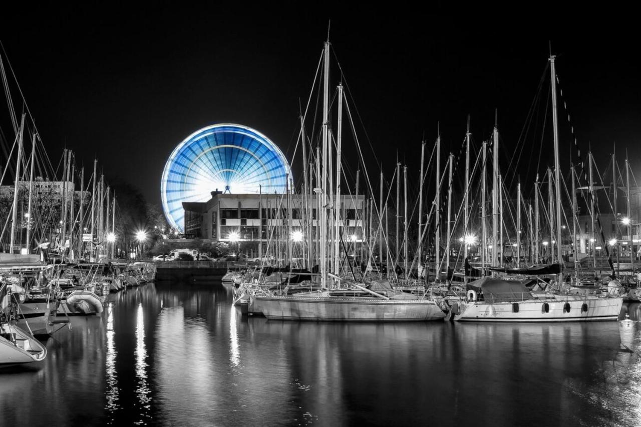 L'Aparte Hyper Centre Lumineux Lorient Eksteriør bilde